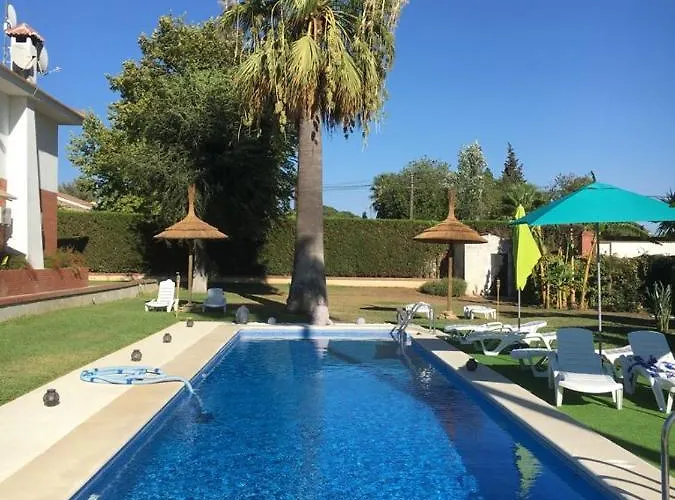 Hotel Devmani Rural 4*