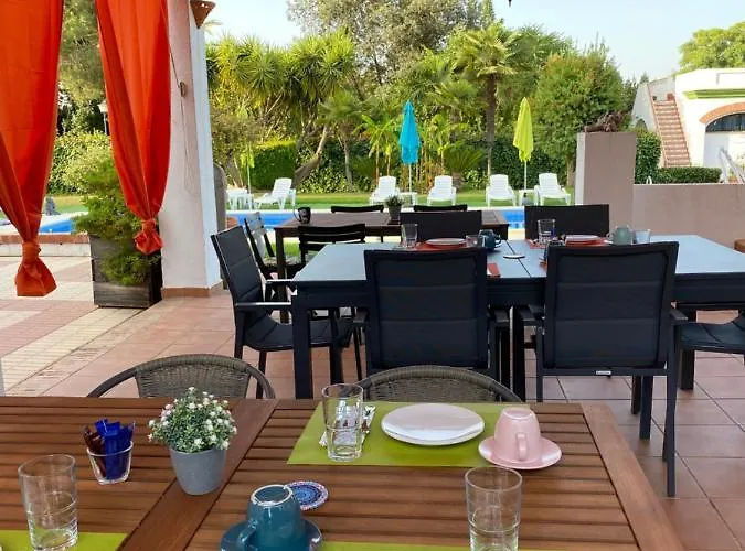 Hotel Devmani Rural Espartinas