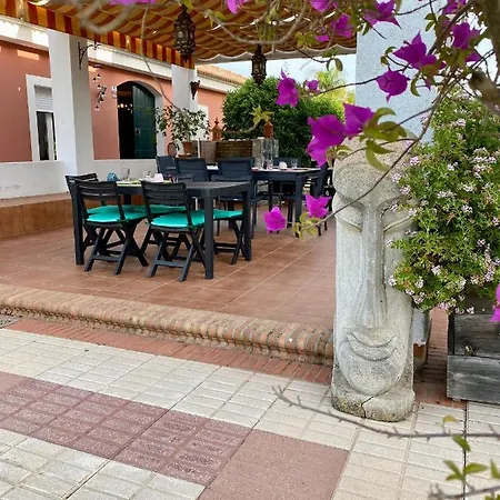 Hotel Devmani Rural